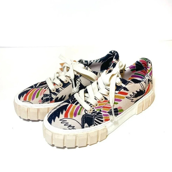 NWT Farm Rio Toucan Tropical Platform Sneakers - Colorful Birds Resort Summer - Picture 1 of 5